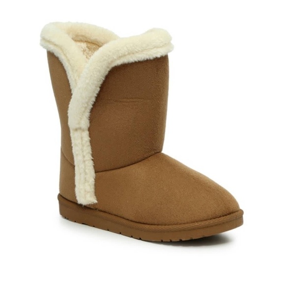 Shoes - Olivia Miller NENE BOOTIE size 8